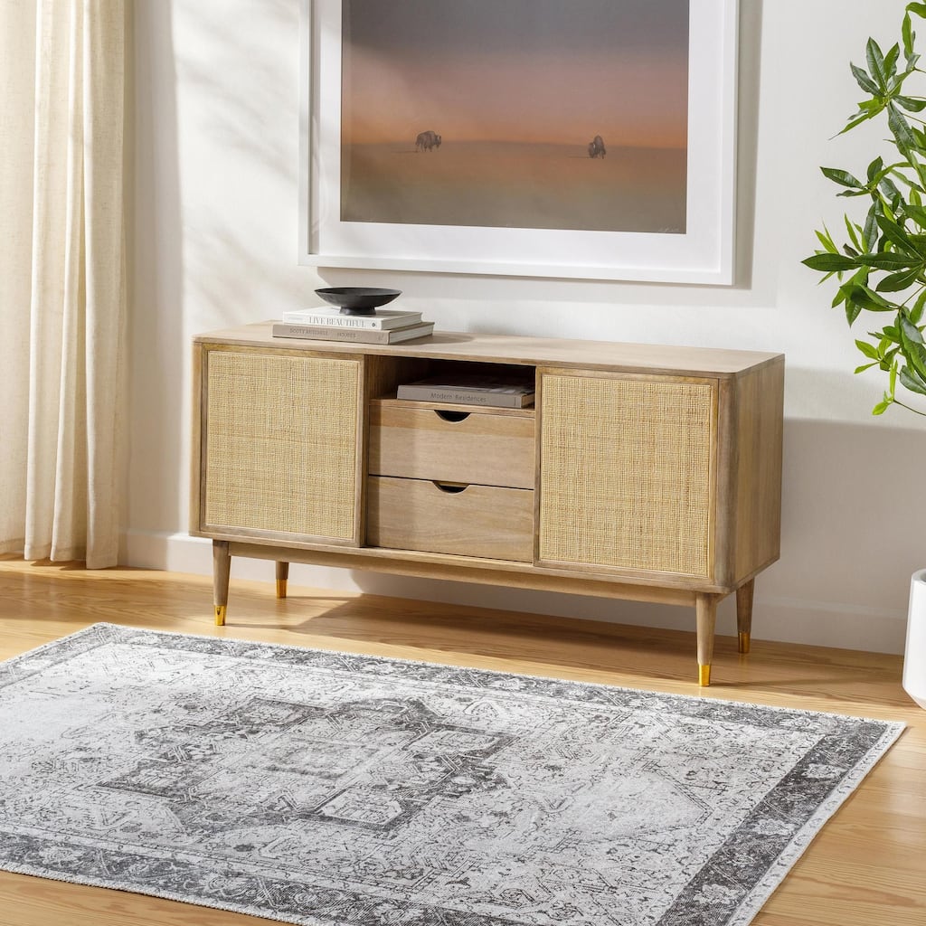 Livabliss Amelie Vintage Medallion Machine Washable Area Rug