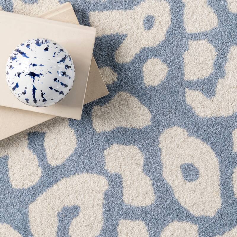 Nuloom Rorie Leopard Print Wool Area Rug