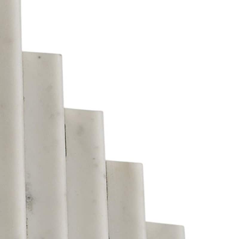 HomeRoots Set of Two 9" White Polyresin Decorative Bookends - 9.25" H x 5.25" W x 7" D