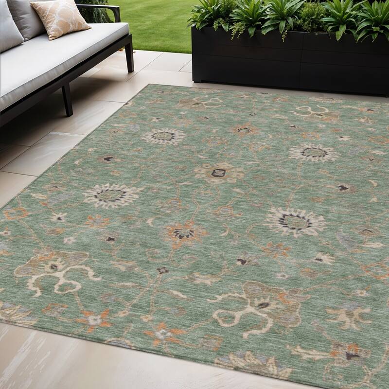 HomeRoots Floral Traditional Rectangle Outdoor Rug - 5' X 8'