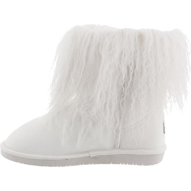 furry white ugg boots
