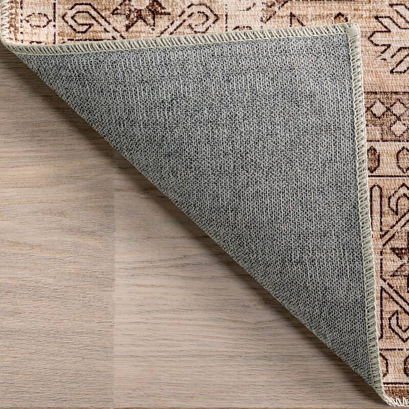 Nuloom Jett Floral Border SplashGuard Machine Washable Area Rug