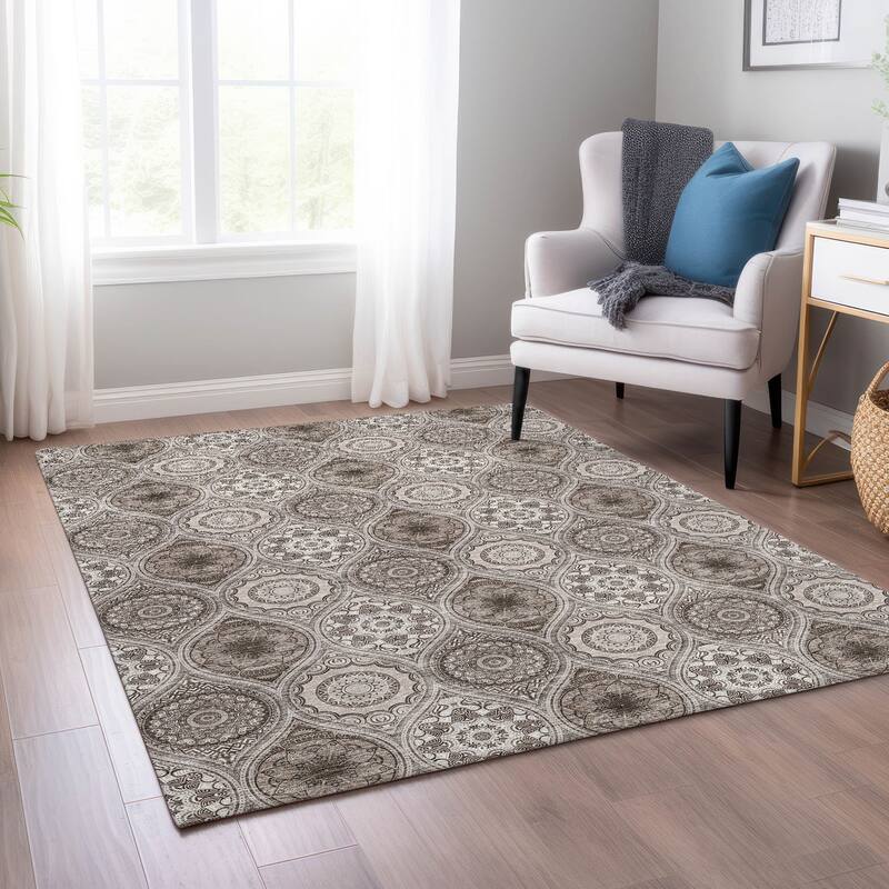 Machine Washable Indoor/ Outdoor Boho Mosaic Chantille Rug