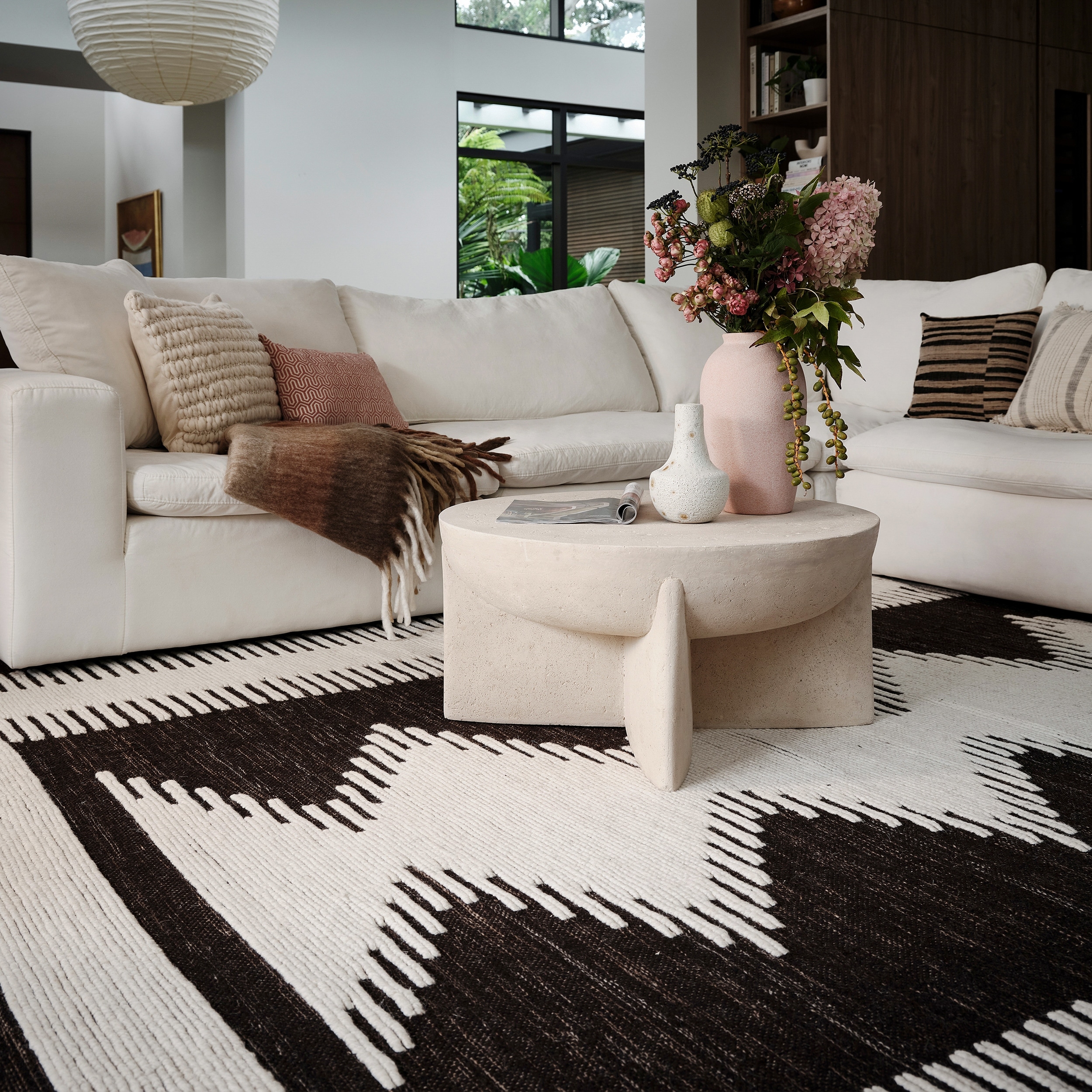 Sante Fe Southwestern Wool Blend Area Rug