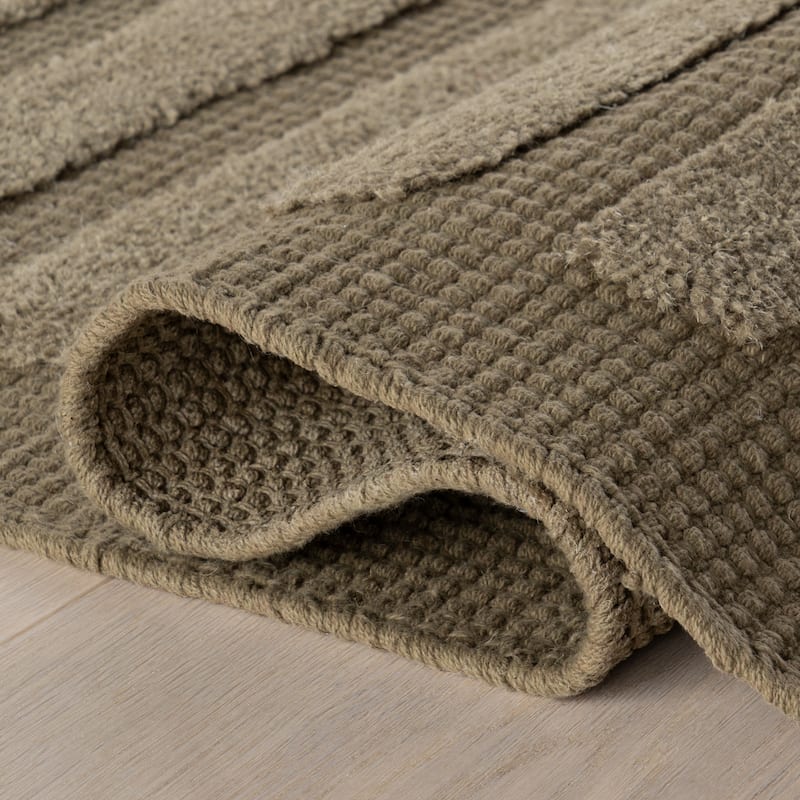 Nuloom Zavira Solid Mid-Century Modern Area Rug