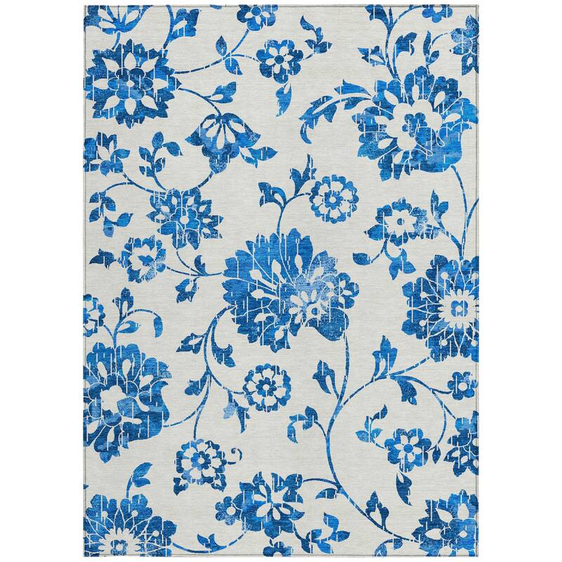 HomeRoots Floral Transitional Rectangle Outdoor Rug