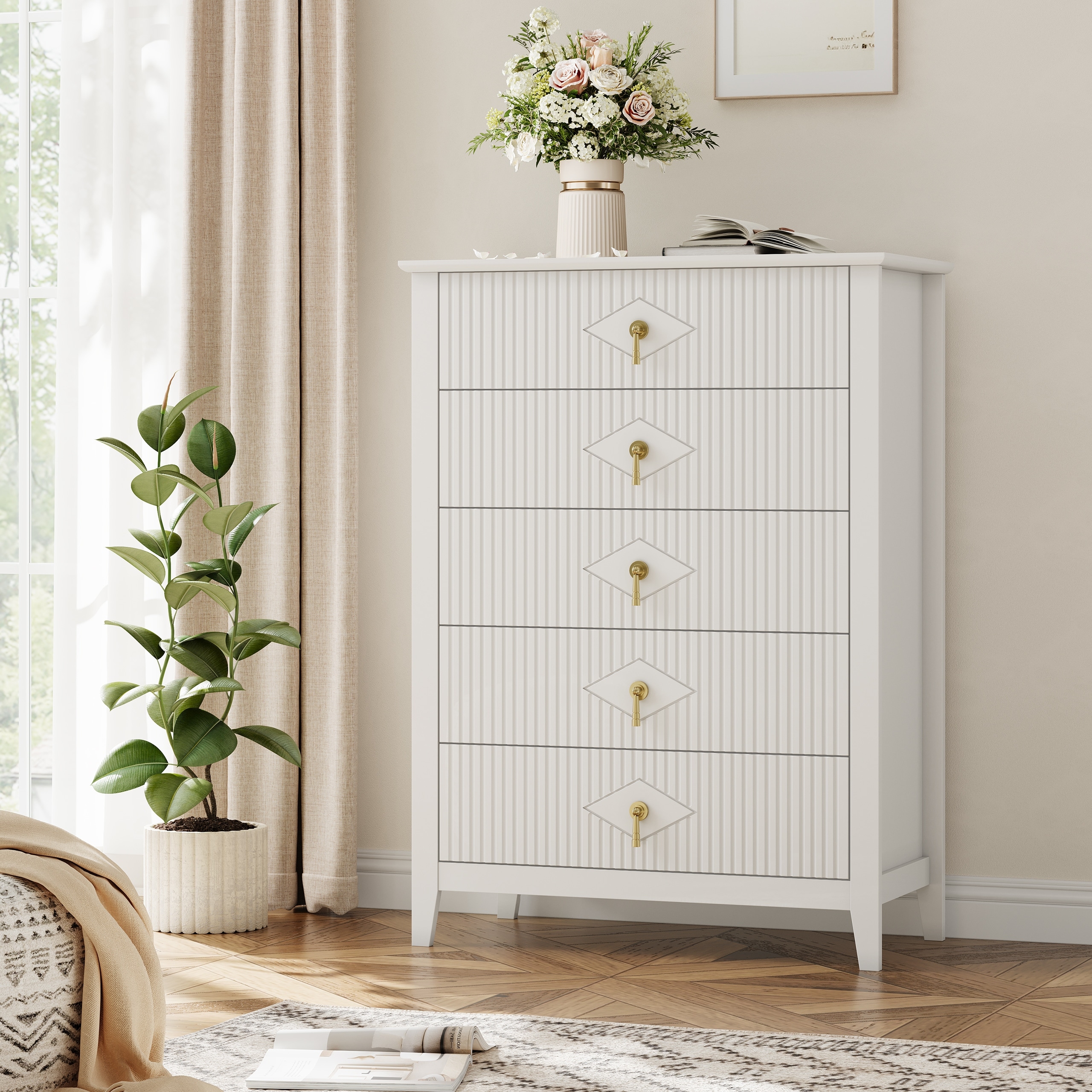 Fluted 5 Drawers Dresser, 42.9" Tall Chest of Drawers with Metal Handle