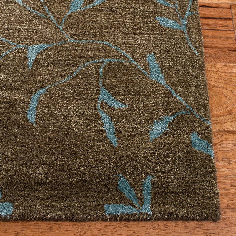 SAFAVIEH Handmade Soho Jerrica N.Z. Wool Rug
