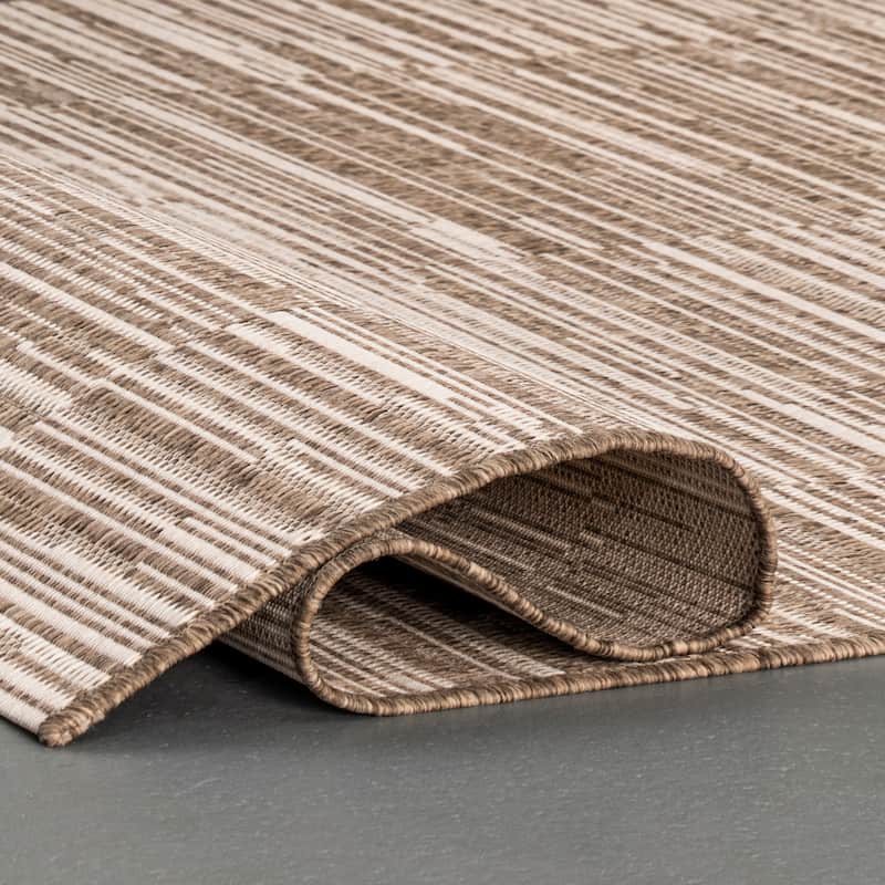 Nuloom Beige Modern Shingles Outdoor Area Rug