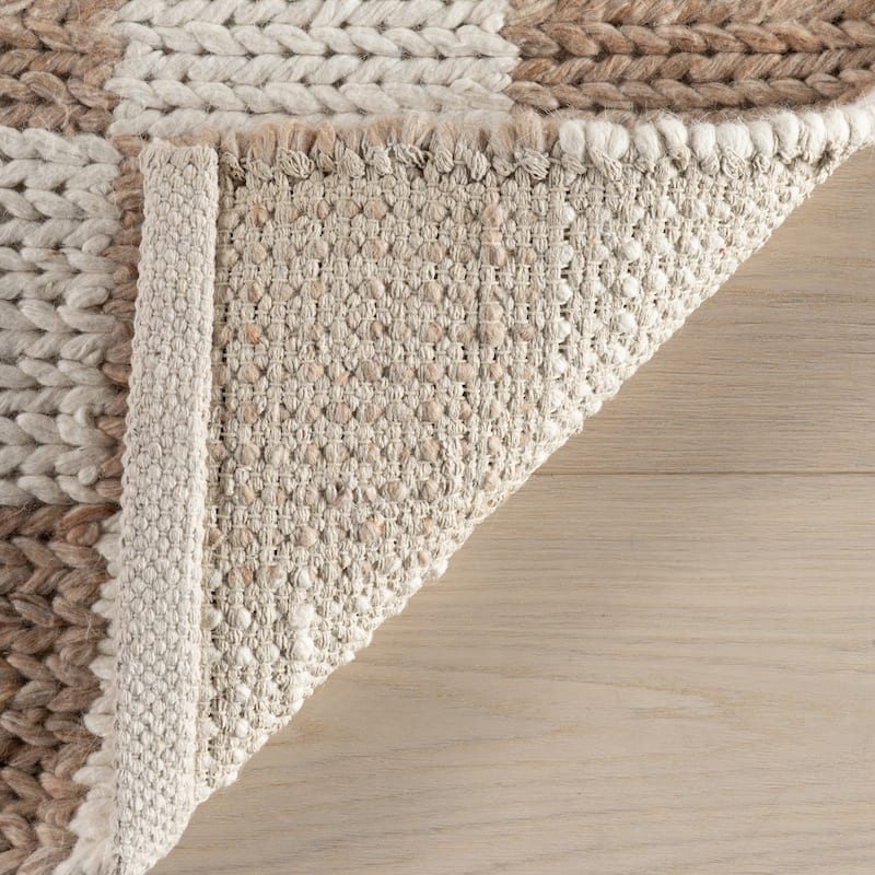 Nuloom Thorenne Checkered Modern Wool Rug