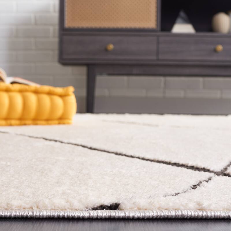 SAFAVIEH Melody Arleen Moroccan Boho Rug