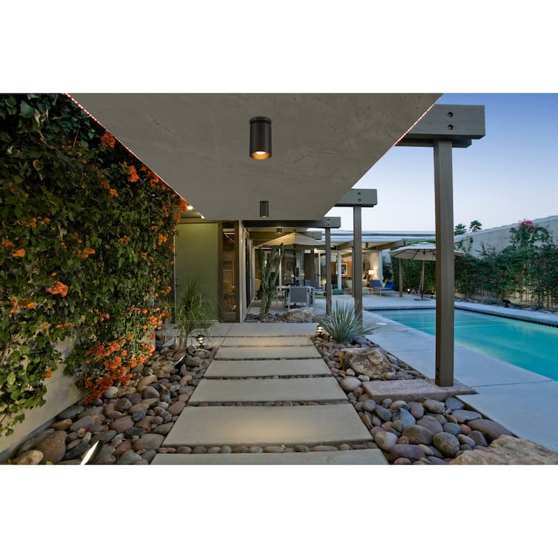 Pint Outdoor LED Flush Mount - Matte Black