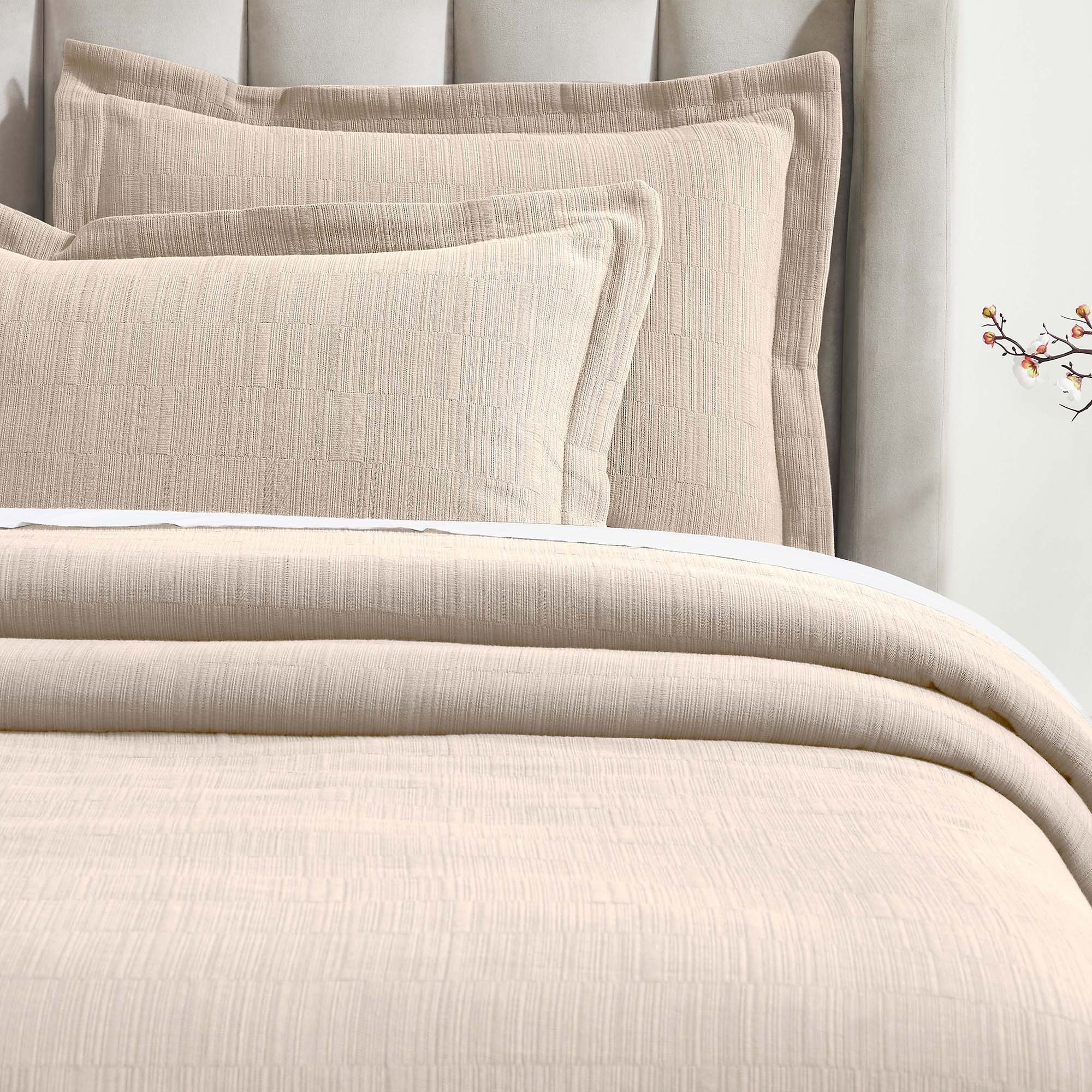 Superior Zenith Cotton Matelasse Bedspread and Sham Set