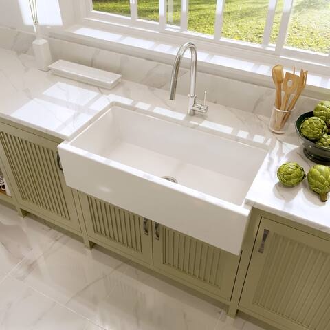 Highpoint Collection 36 Inch Reversible Italian Fireclay Farmhouse Sink
