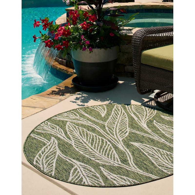 Outdoor Turgh Collection Area Rug - Green - 13' Round