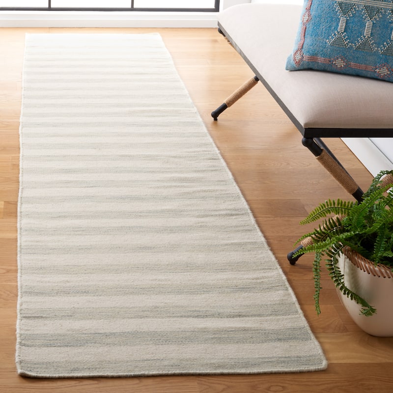 SAFAVIEH Dhurries Aiva Hand-knotted Stripe Area Rug - 2'6" x 10' Runner - Light Blue/Ivory