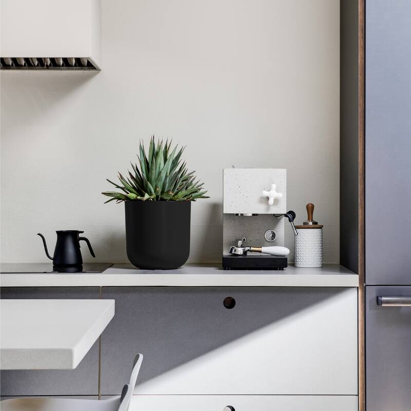 Pure Series Kona Modern Round Planter