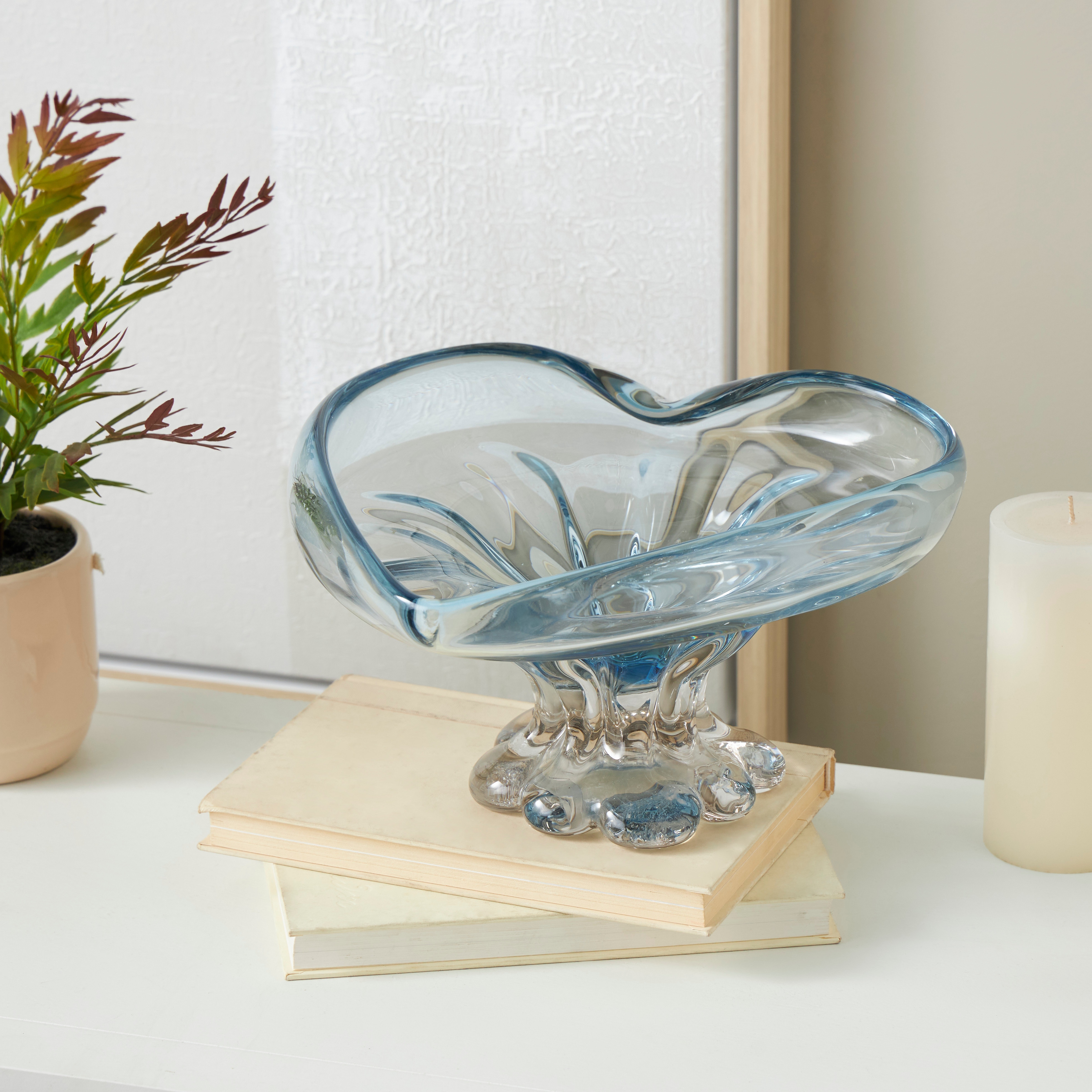 Blue Glass Ombre Heart Decorative Decorative Bowl with Folded Curve Opening and Scalloped Base - Blue