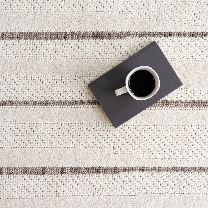 Nuloom Aloe Striped Tassels Area Rug