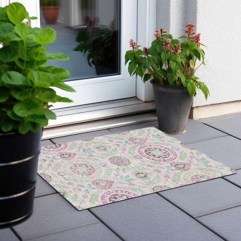 Machine Washable Indoor/ Outdoor Chantille Suzani Boho Rug - Pink - 1'8" x 2'6"
