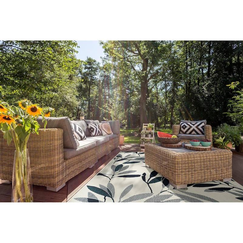 Pianta Collection Rectangle Indoor-Outdoor Throw Rug