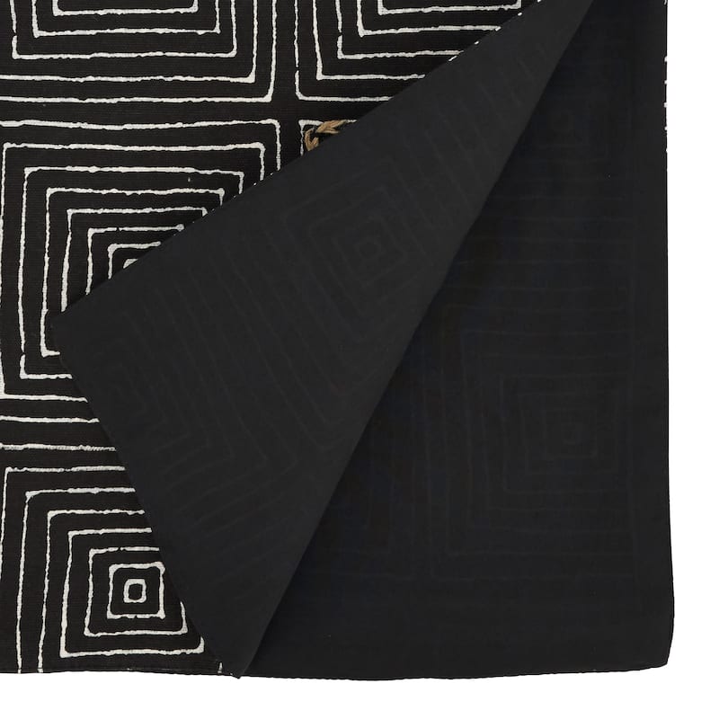 Embroidered Maze Design Table Runner - 16"x72"