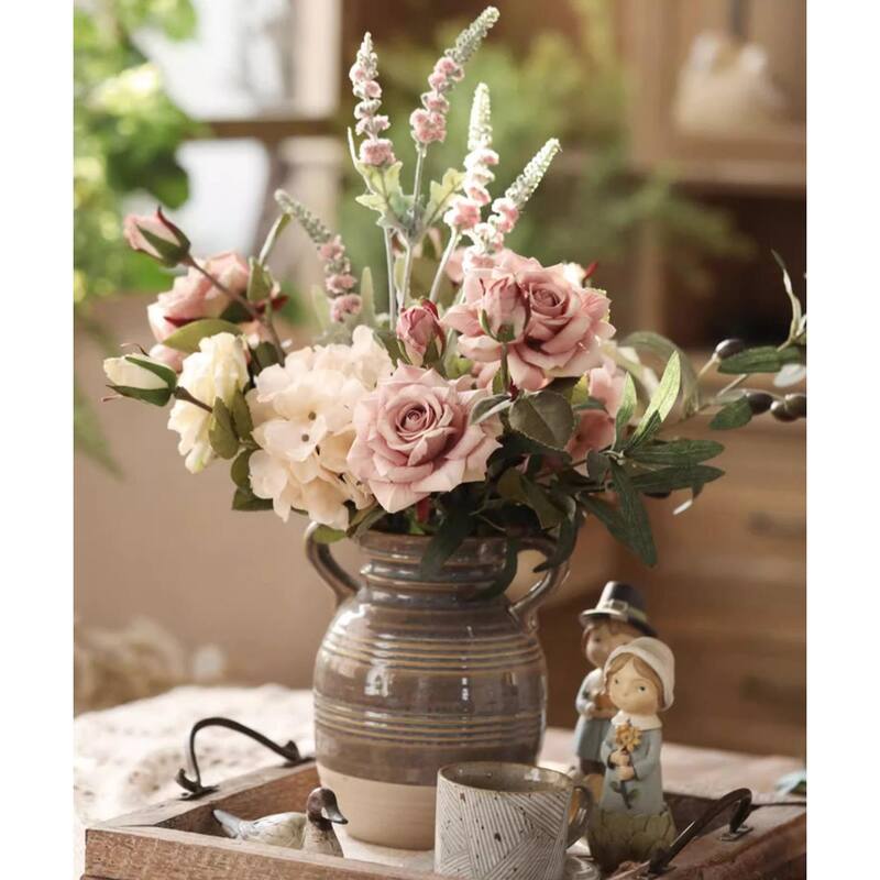 RusticReach Rolled Edge American Rose Stem 18" Tall