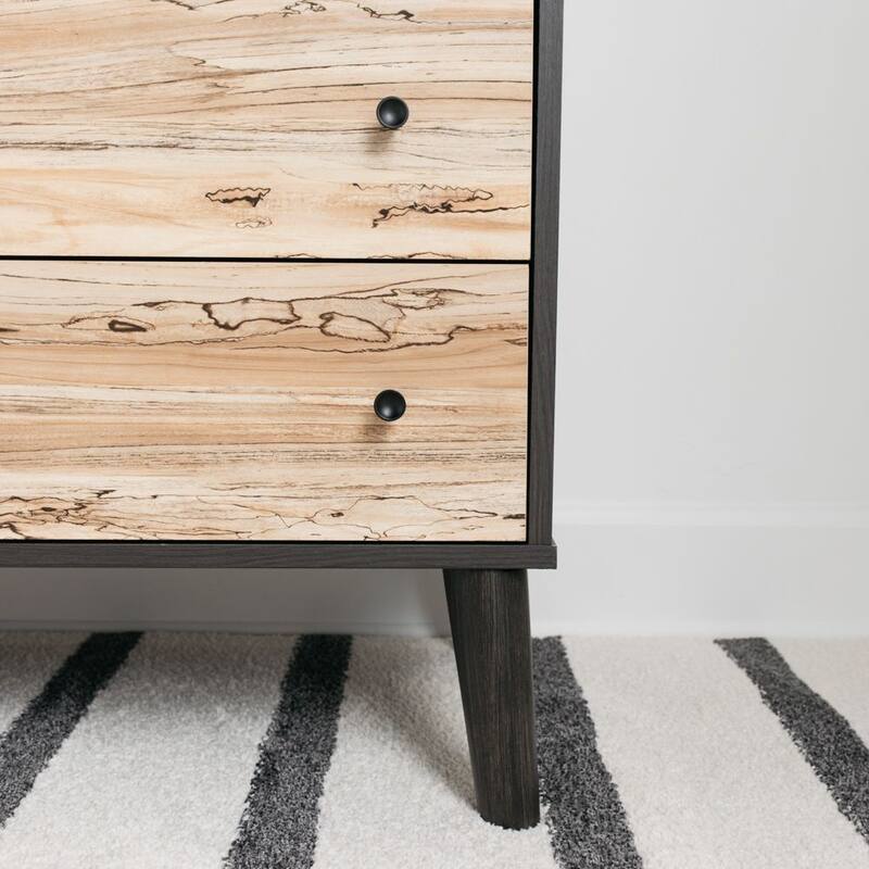 Signature Design by Ashley Piperton Woodgrain 6-drawer Dresser
