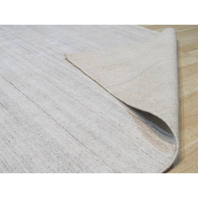 Ivory Handmade Wool & Viscose Transitional Urban Rug, 8' x 10', Soft Elegant Floor Covering - L