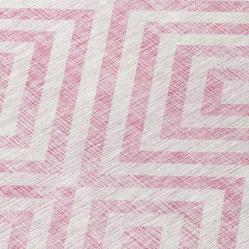 Machine Washable Indoor/ Outdoor Chantille Geo Diamond Rug