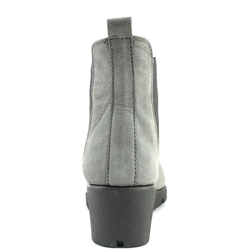 the flexx slimmer chelsea boot