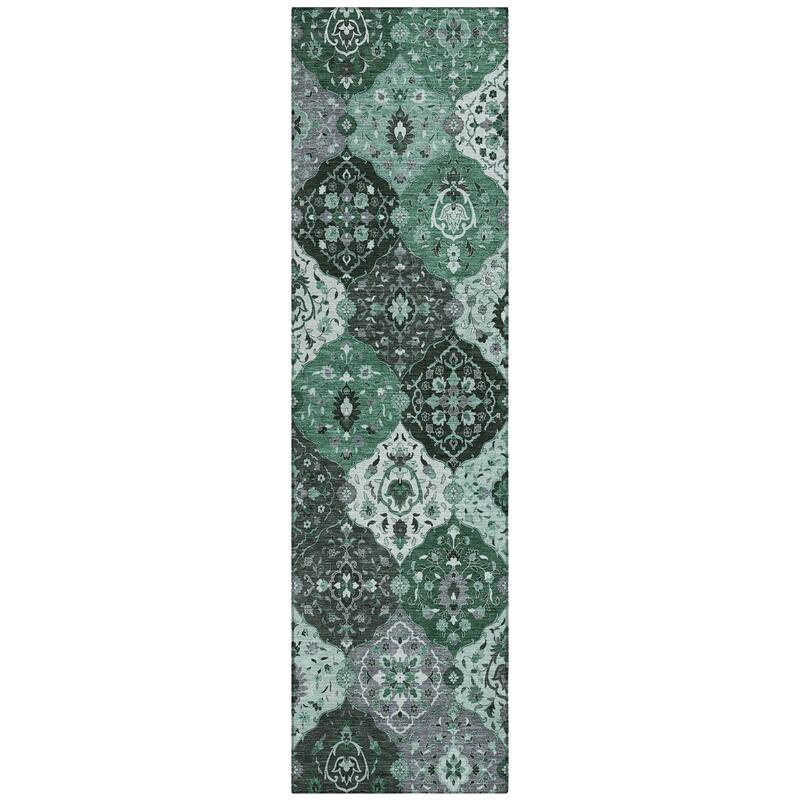Machine Washable Indoor/ Outdoor Traditional Panel Chantille Rug