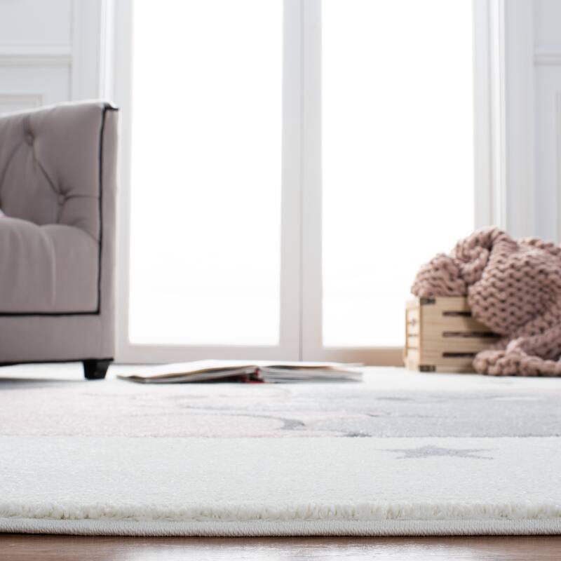 SAFAVIEH Carousel Kids Iana Koala Hug Rug