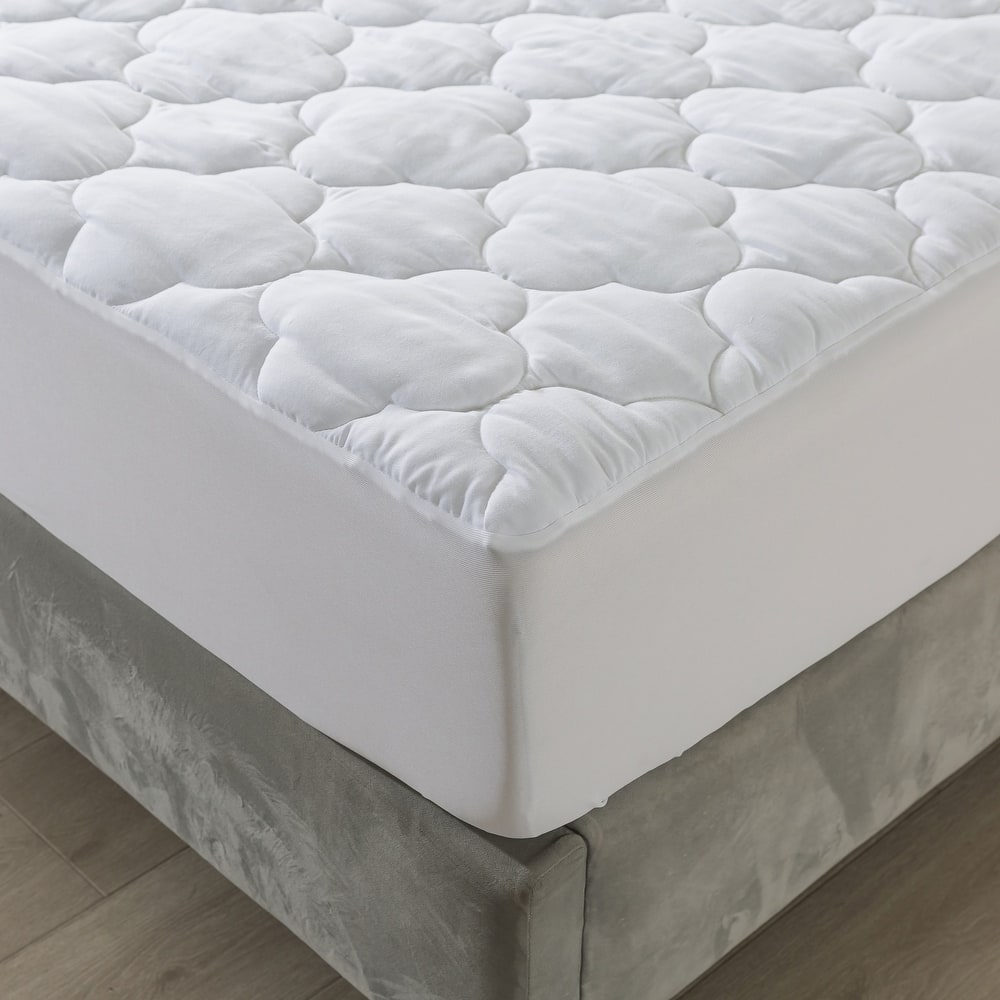 Royal Velvet Waterproof Stain Resistant and Antimicrobial Mattress Pad - White