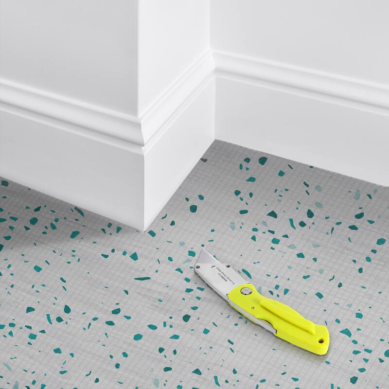 Interlocking Floor Mat - Gray Wood Print, 12 Pieces and Borders