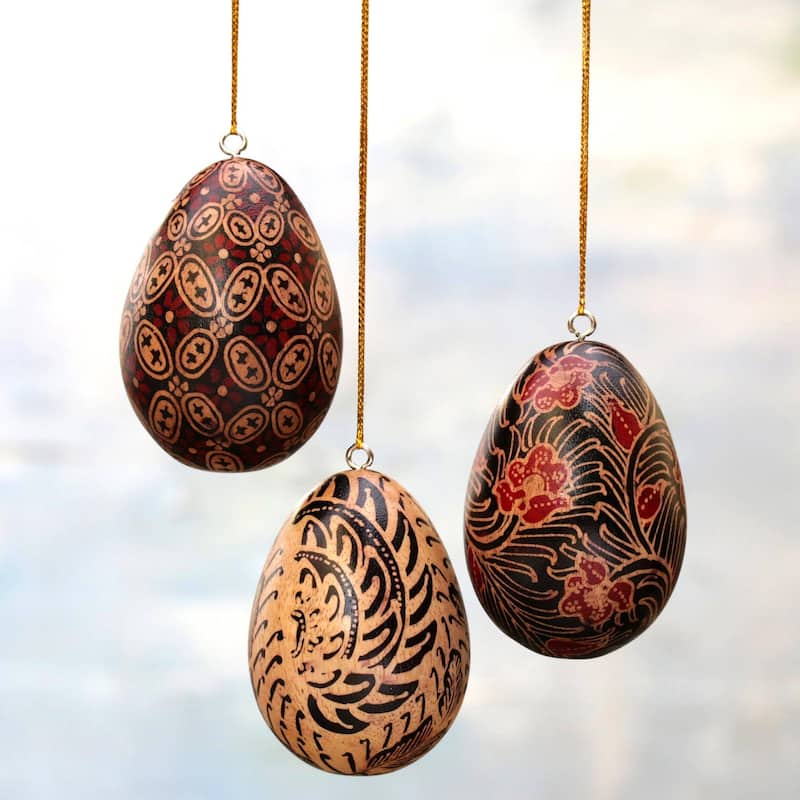 Novica Handmade Kawung Eggs Batik Wood Ornaments (Set Of 3)
