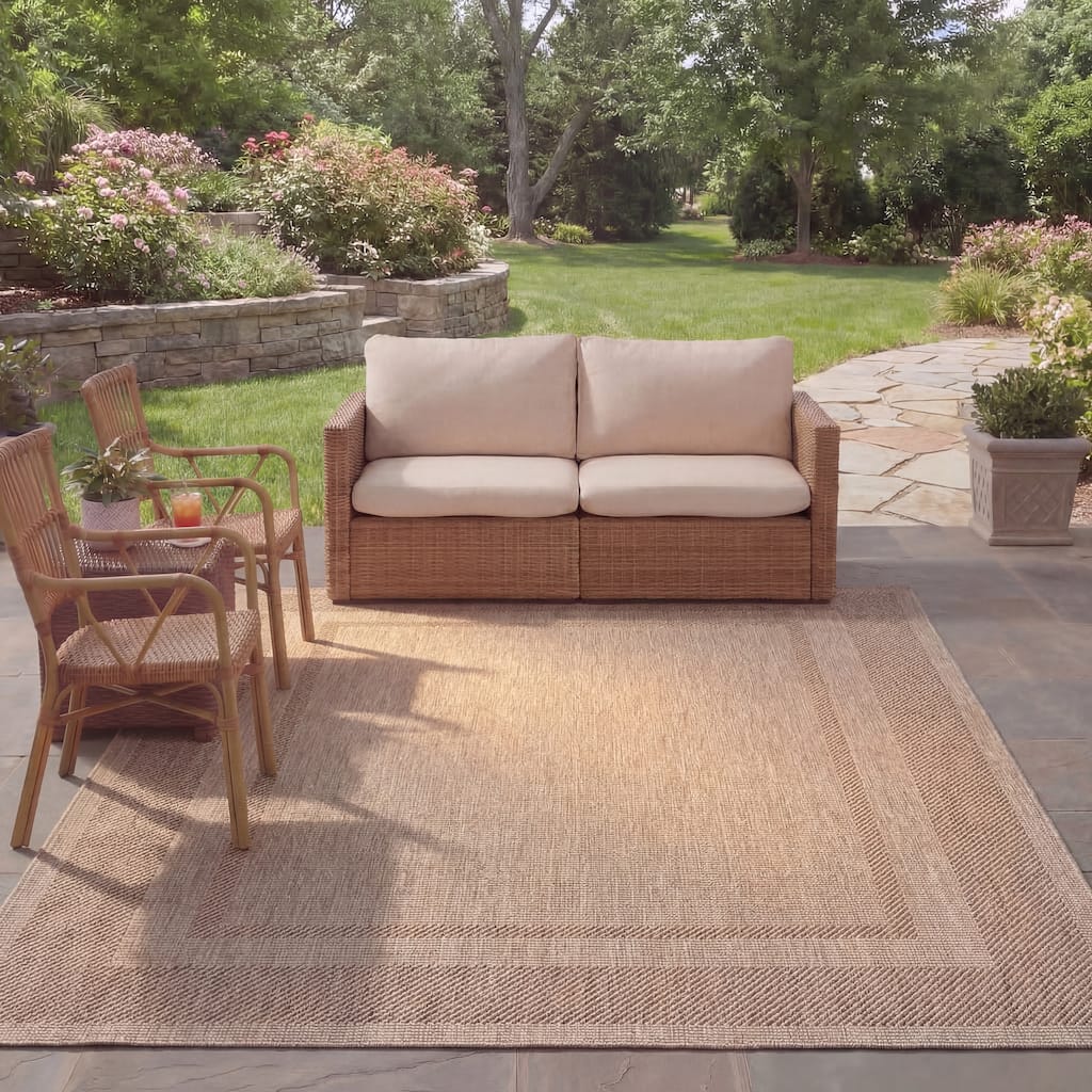 SAFAVIEH Courtyard Shpresa Indoor/ Outdoor Waterproof Patio Backyard Rug