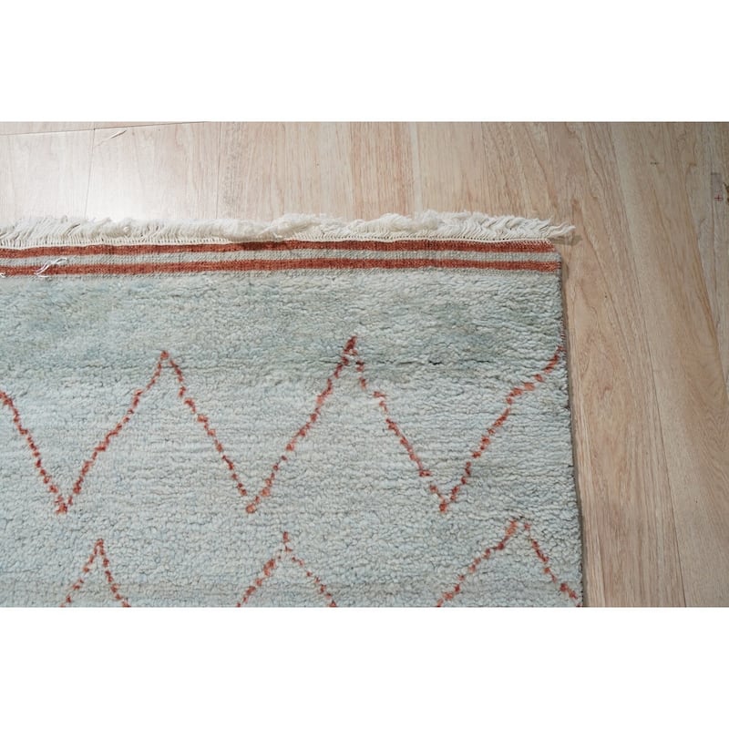 Light Blue Hand Knotted Wool Moroccan Rug, 6' x 9', plush elegant floor accent - L
