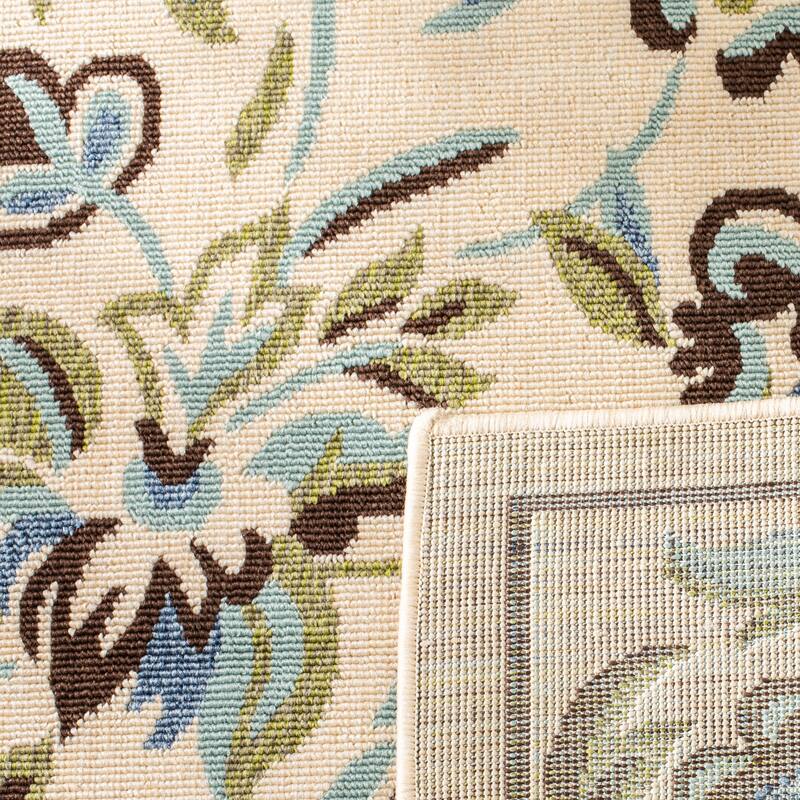 SAFAVIEH Veranda Hripsik Indoor/ Outdoor Waterproof Patio Backyard Rug