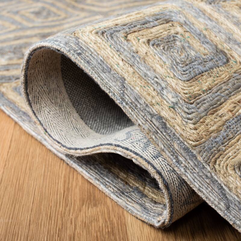 SAFAVIEH Handmade Sahara Lesly Moroccan Jute Rug