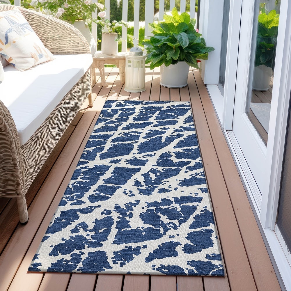 Machine Washable Indoor/ Outdoor Transitional Navy Crackle Chantille Rug