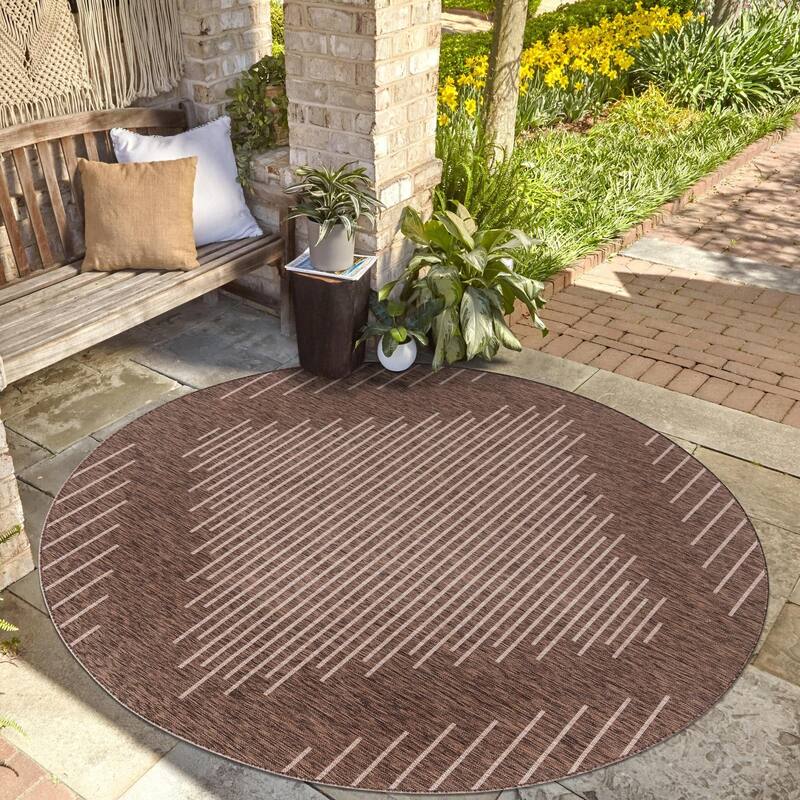 Outdoor Ucul Collection Area Rug - Brown - 6' Round