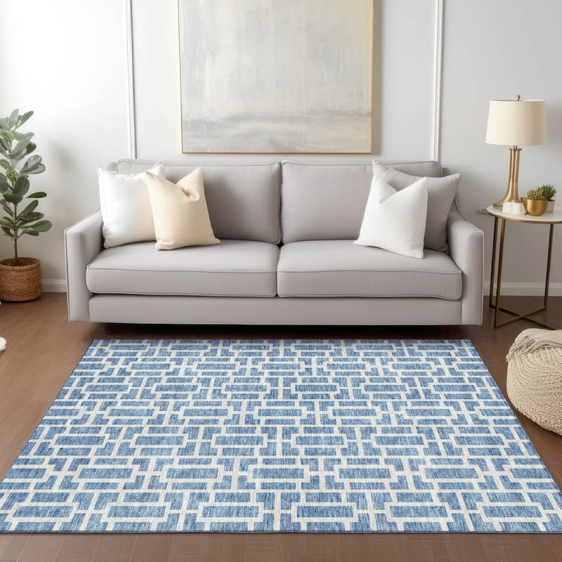 Machine Washable Indoor/ Outdoor Chantille Contemporary Geo Rug
