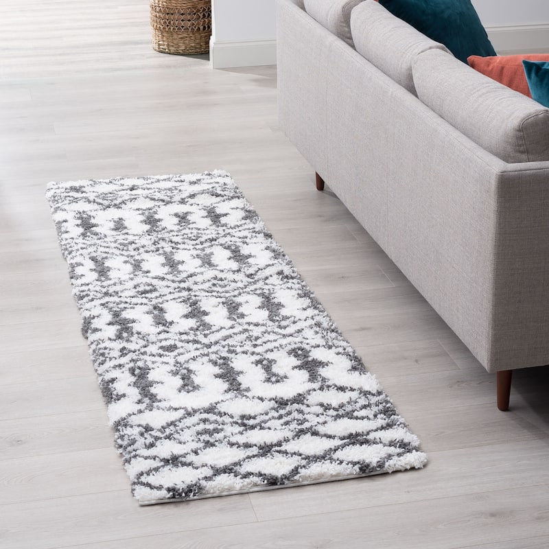 Joy Shag Mediterranean Geometric Indoor Area Rug