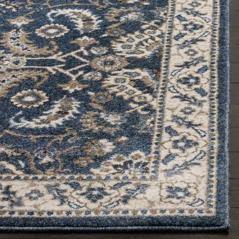 SAFAVIEH Carolina Firminia Traditional Oriental Rug