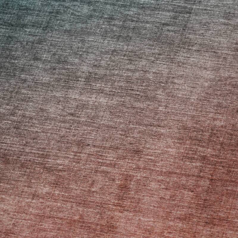 Premium Machine Washable Solid Ombre Sherpa Throw Blanket