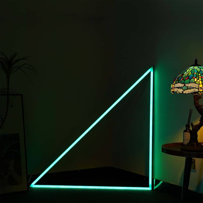 Triangle Floor Lamp with Music Sync