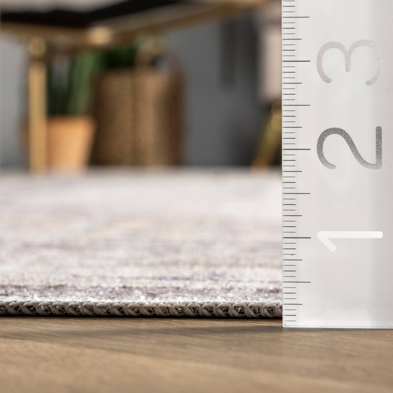 Nuloom Glenda SpinClean Machine Washable Faded Medallion Area Rug