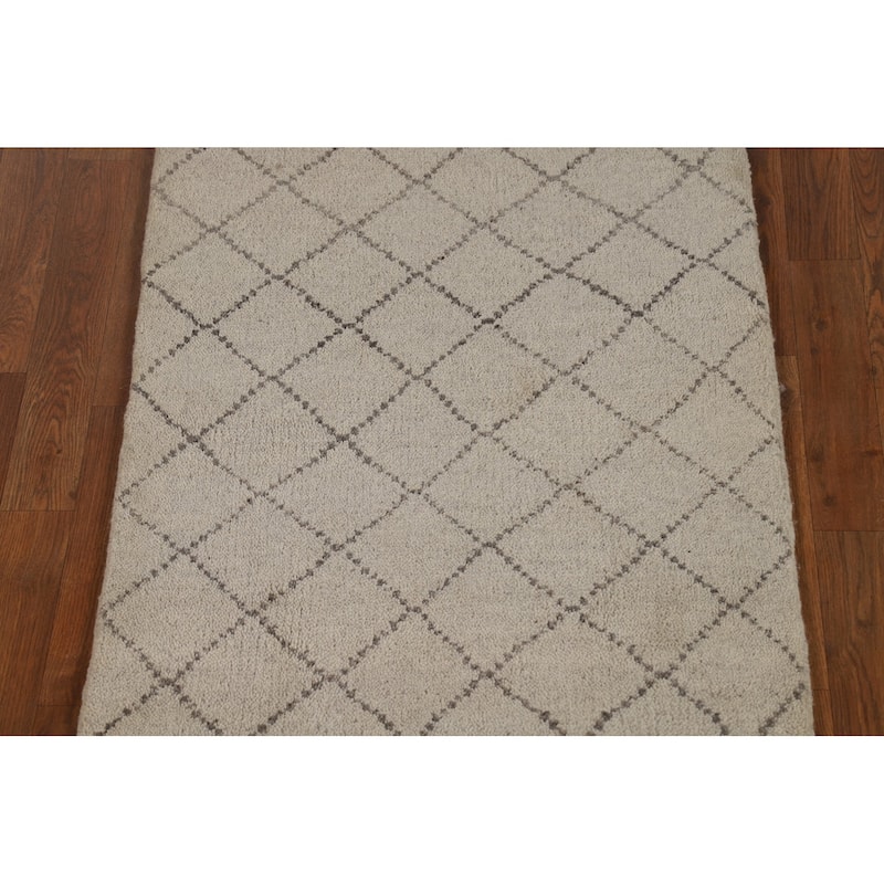 Trellis Moroccan Runner Rug Hand-Knotted Oriental Wool Carpet - 2'6" x 7'6"