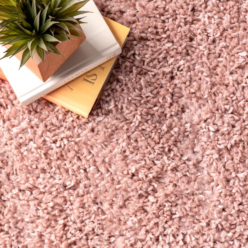 Nuloom Kara Solid Shag Area Rug